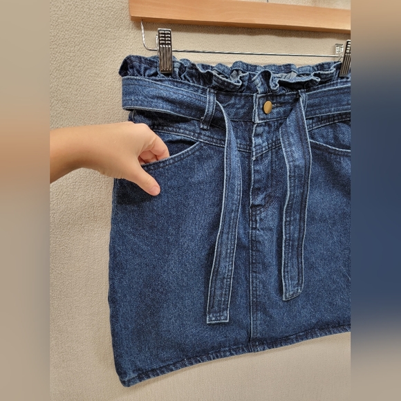 NWT Molly Bracken Denim Woven Tie Skirt 100% Cotton Size-Small - Picture 2 of 8